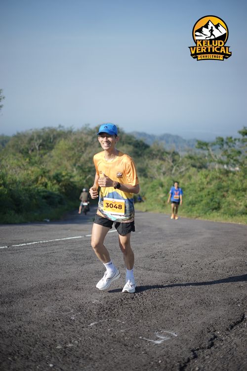 Race photo from Kelud Vertical Challenge 2024