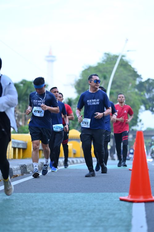 Race photo from KEMLU RUN 2025