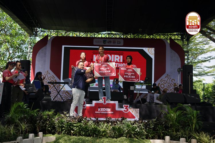 Race photo from Kediri Half Marathon 2025