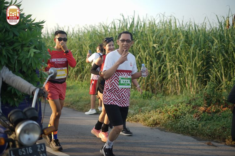 Race photo from Kediri Half Marathon 2024