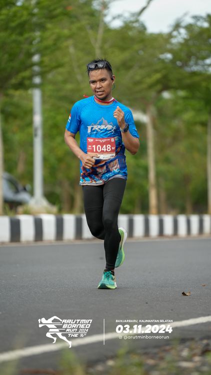 Race photo from Arutmin Borneo Run 2024