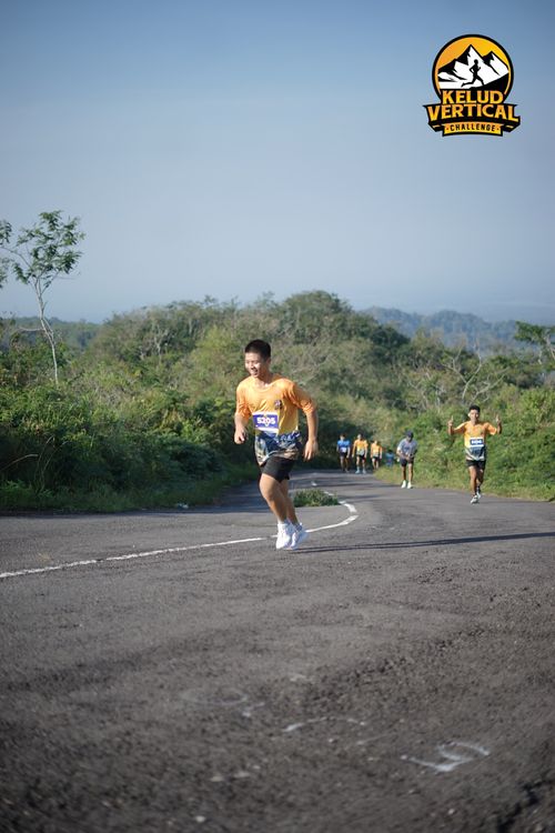 Race photo from Kelud Vertical Challenge 2024