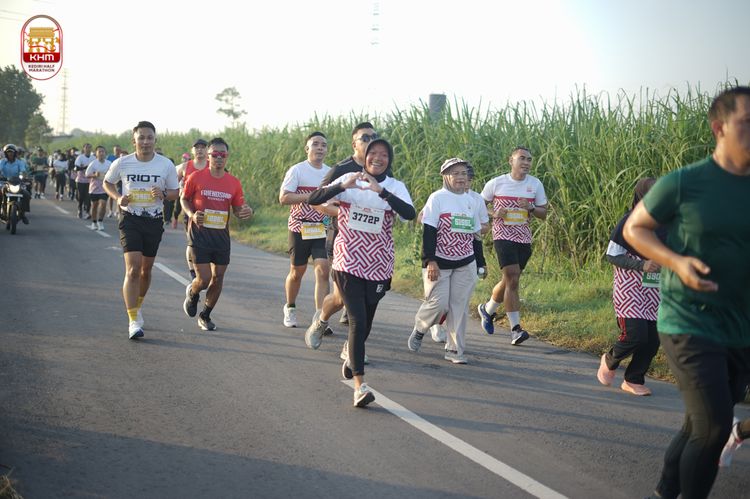 Race photo from Kediri Half Marathon 2024