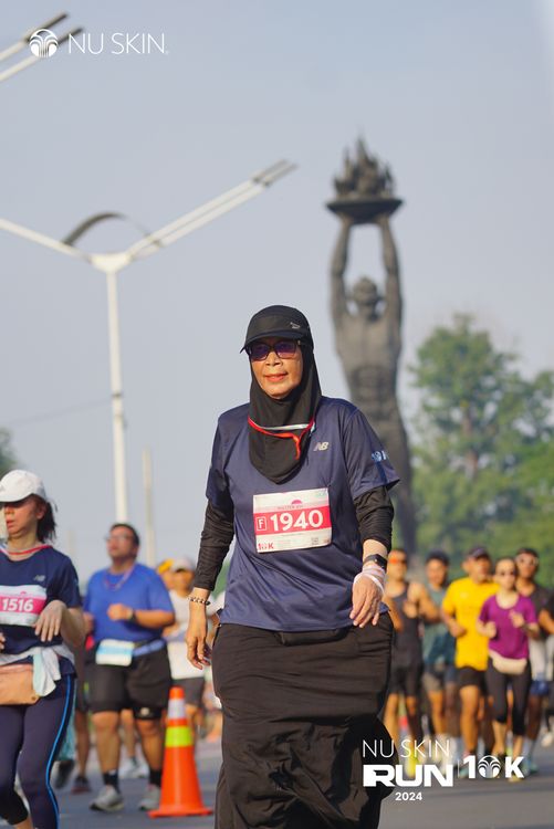Race photo from Nu Skin Run 10K