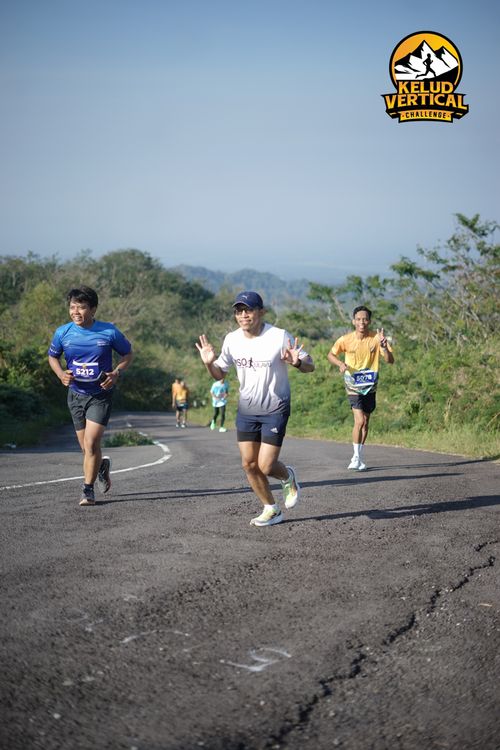 Race photo from Kelud Vertical Challenge 2024