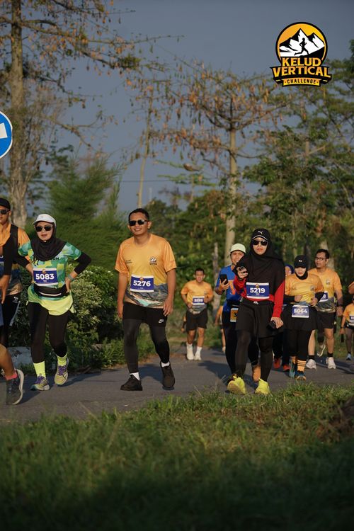 Race photo from Kelud Vertical Challenge 2024