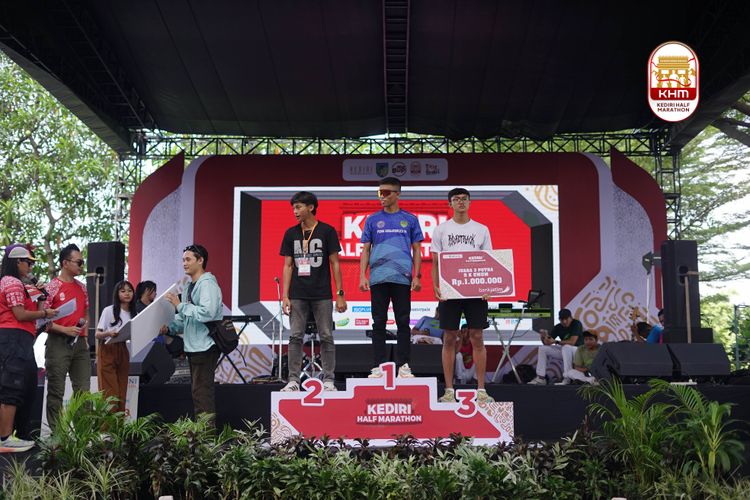 Race photo from Kediri Half Marathon 2025