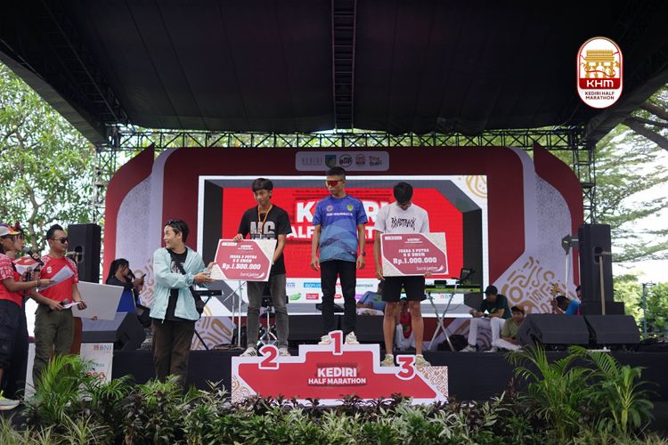 Race photo from Kediri Half Marathon 2025