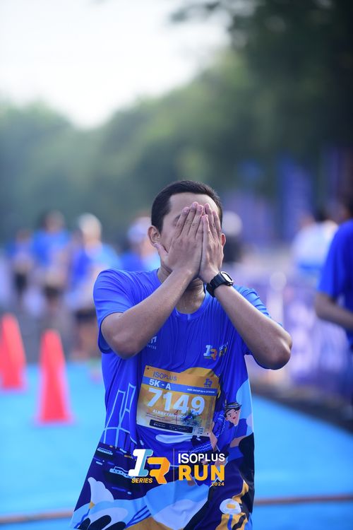 Race photo from Isoplus Run 2024 Surabaya