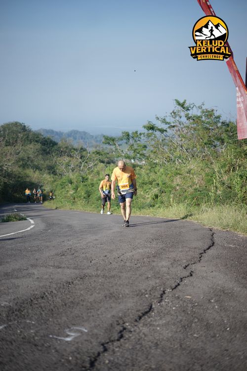 Race photo from Kelud Vertical Challenge 2024