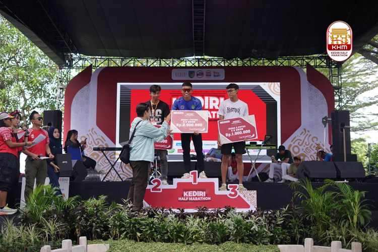 Race photo from Kediri Half Marathon 2025