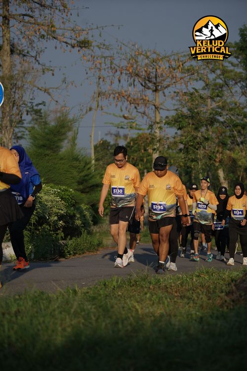 Race photo from Kelud Vertical Challenge 2024