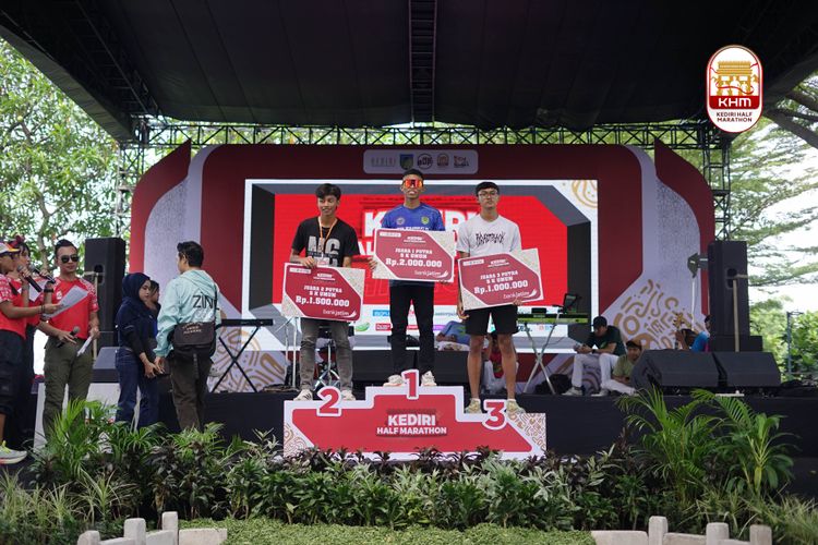 Race photo from Kediri Half Marathon 2025