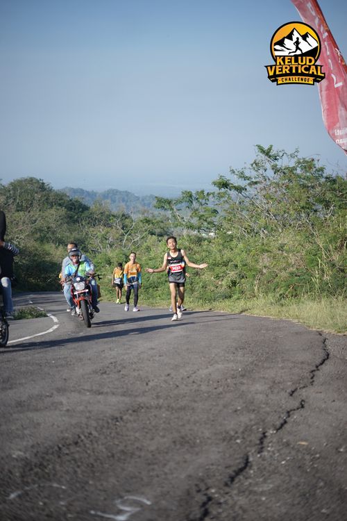 Race photo from Kelud Vertical Challenge 2024