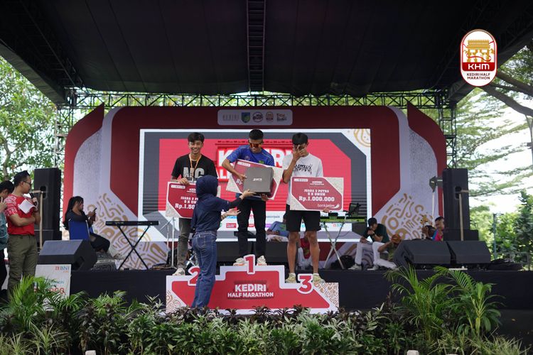 Race photo from Kediri Half Marathon 2025