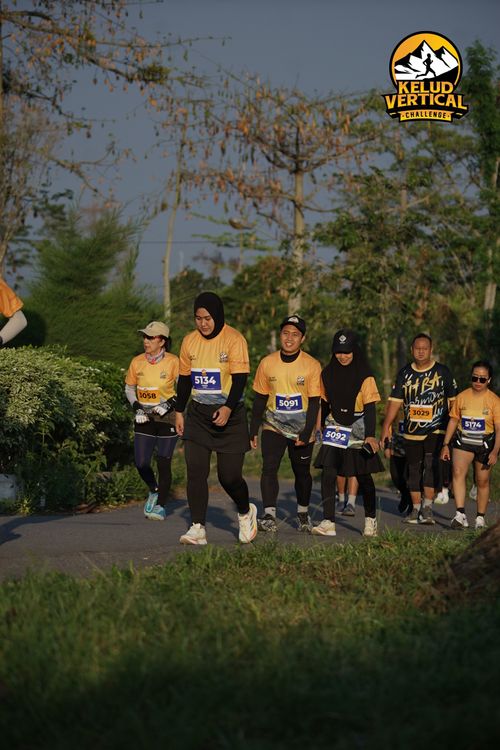 Race photo from Kelud Vertical Challenge 2024