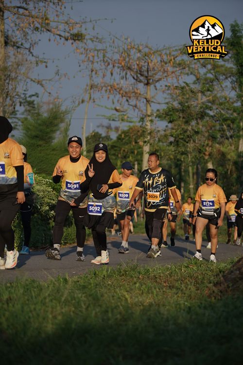 Race photo from Kelud Vertical Challenge 2024