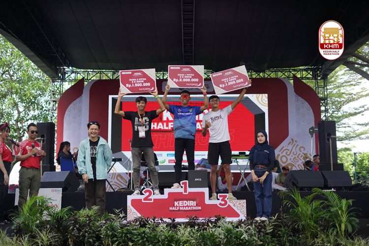 Race photo from Kediri Half Marathon 2025