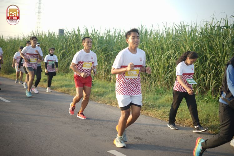Race photo from Kediri Half Marathon 2024