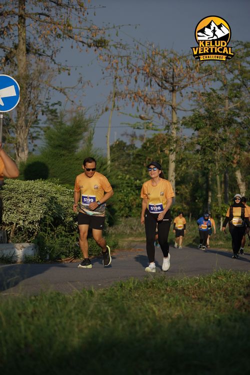 Race photo from Kelud Vertical Challenge 2024