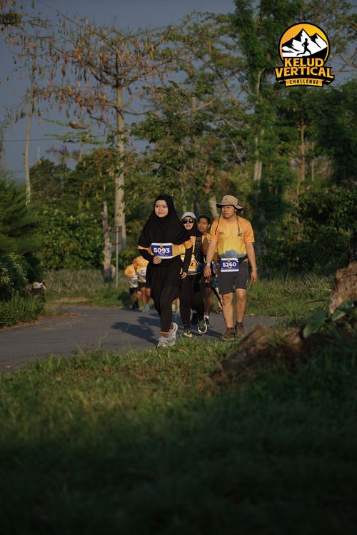 Race photo from Kelud Vertical Challenge 2024