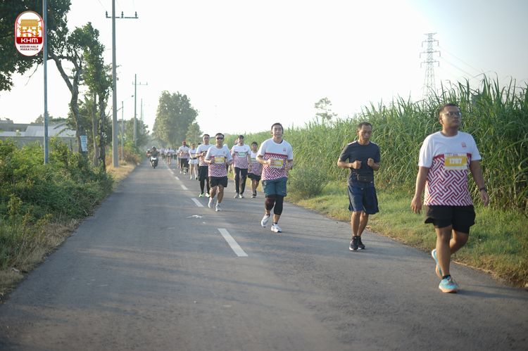 Race photo from Kediri Half Marathon 2024