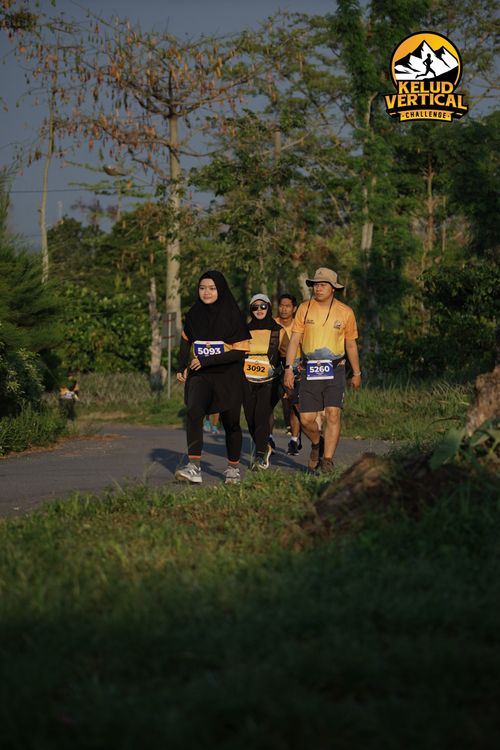 Race photo from Kelud Vertical Challenge 2024