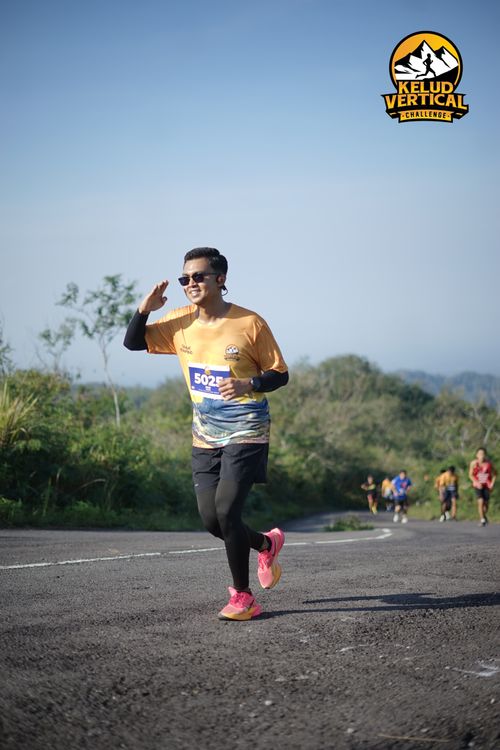 Race photo from Kelud Vertical Challenge 2024