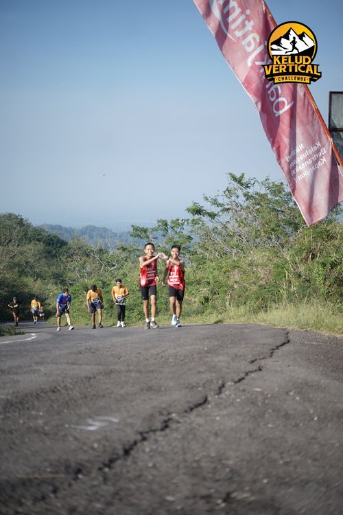 Race photo from Kelud Vertical Challenge 2024