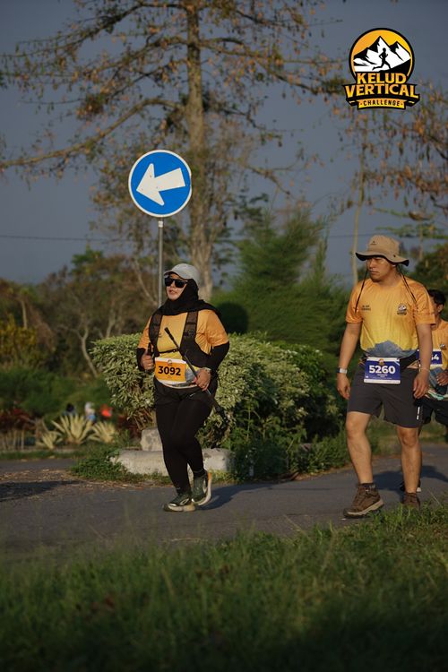 Race photo from Kelud Vertical Challenge 2024