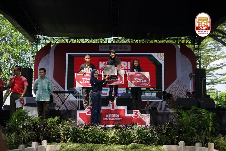 Race photo from Kediri Half Marathon 2025