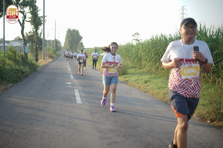 Race photo from Kediri Half Marathon 2024