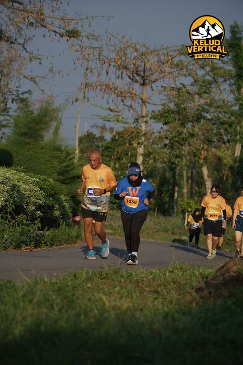 Race photo from Kelud Vertical Challenge 2024