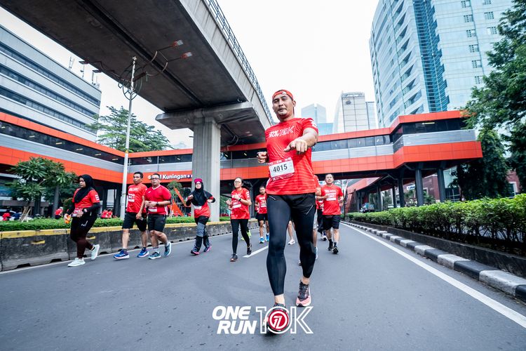 Race photo from ONE RUN 10K 2025