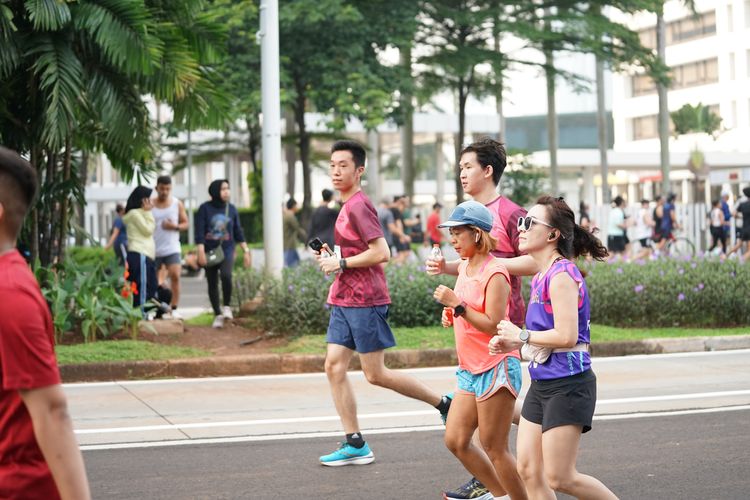 Race photo from Assurance Fun Run 2024