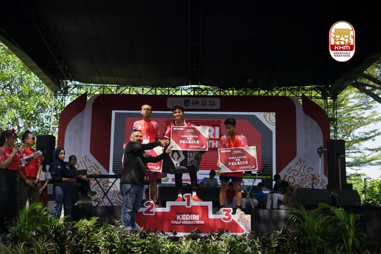 Race photo from Kediri Half Marathon 2025