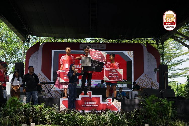 Race photo from Kediri Half Marathon 2025