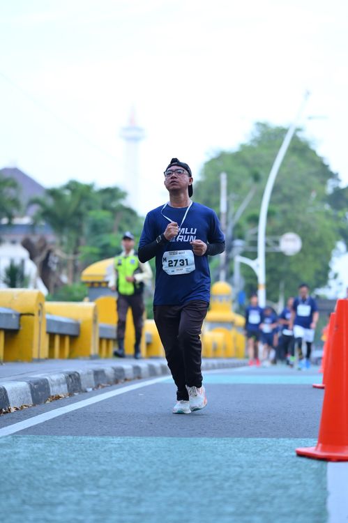 Race photo from KEMLU RUN 2025