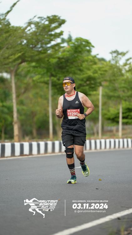 Race photo from Arutmin Borneo Run 2024
