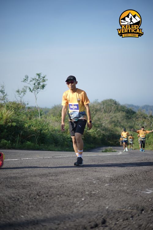 Race photo from Kelud Vertical Challenge 2024