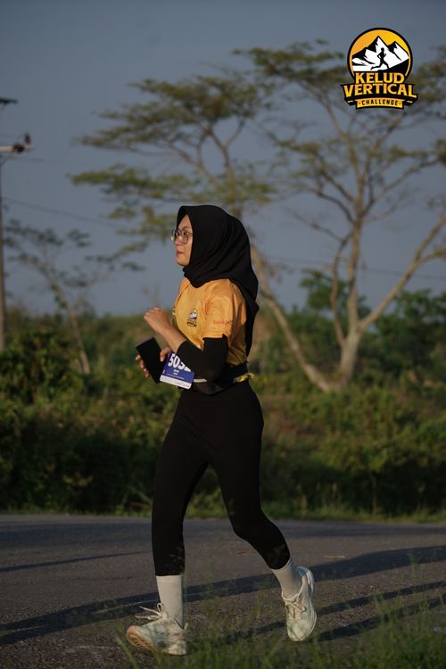 Race photo from Kelud Vertical Challenge 2024