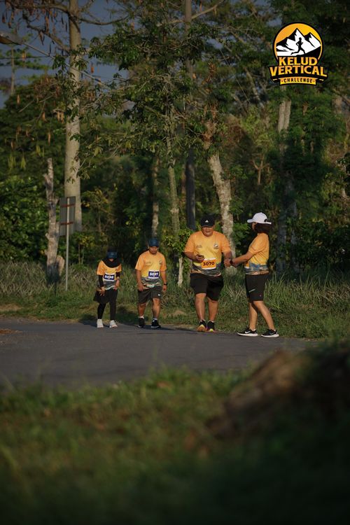 Race photo from Kelud Vertical Challenge 2024