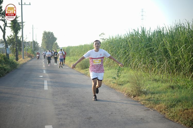 Race photo from Kediri Half Marathon 2024