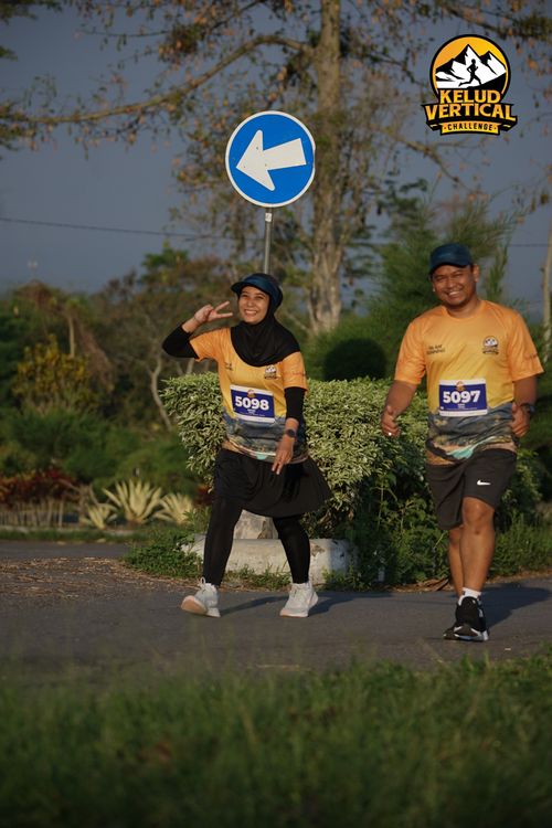 Race photo from Kelud Vertical Challenge 2024