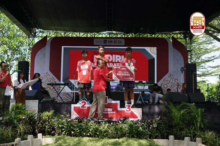 Race photo from Kediri Half Marathon 2025