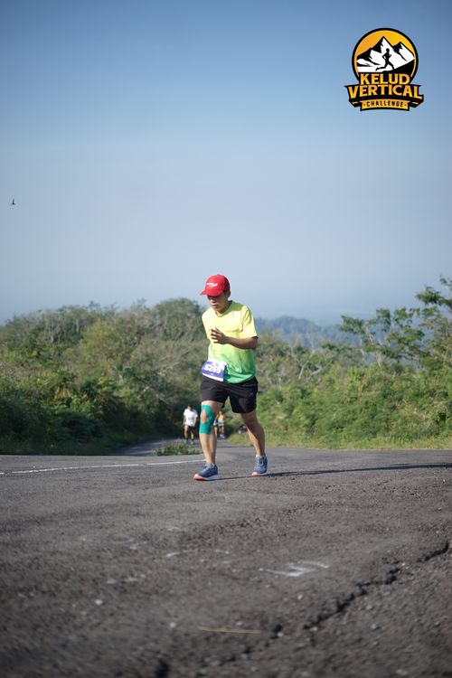 Race photo from Kelud Vertical Challenge 2024