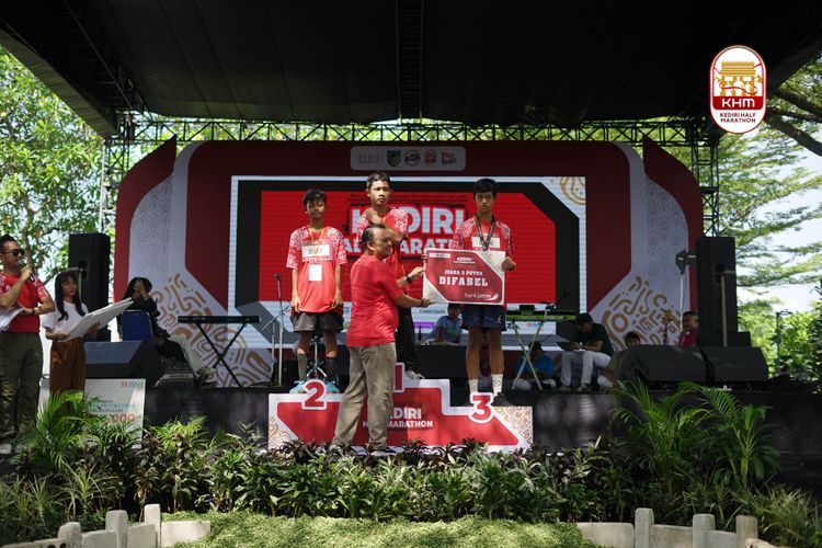 Race photo from Kediri Half Marathon 2025