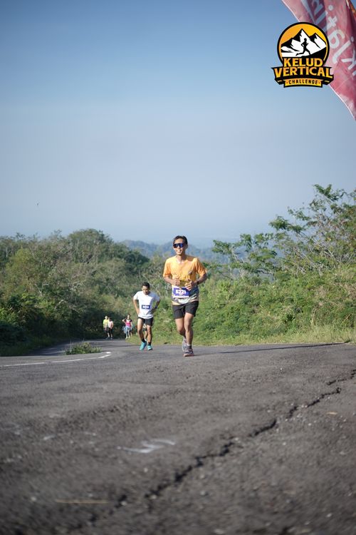 Race photo from Kelud Vertical Challenge 2024