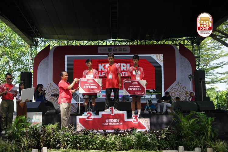 Race photo from Kediri Half Marathon 2025
