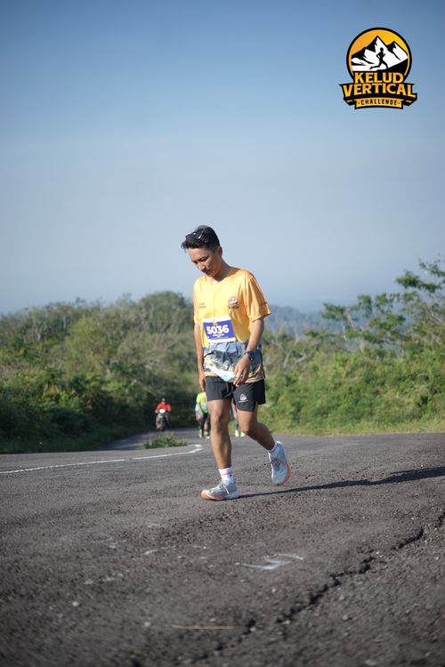 Race photo from Kelud Vertical Challenge 2024